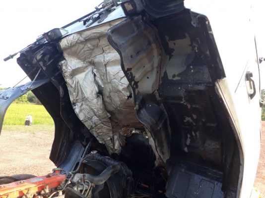 ขาย ISUZU Rocky 175 แรง 6 BG 1 เสื้อส้ม ปั๊มลม Power แอร์ จิฟฟี่ Option ครบ กระบะเหล็กยาว 6 ม. ยาว 8
