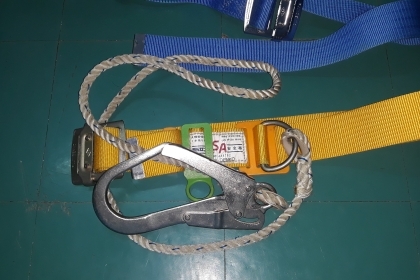 ขายเชือก SAFTY MADE IN JAPAN.มือสอง ขายเชือก SAFTY MADE IN JAPAN.มือสอง