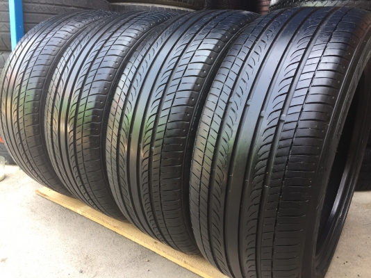 215-55-17 ปี 16 ยาง Deestone ครบชุด 4 เส้น 2500 สวยไม่บวมไม่กินข้างดอกยางเหลือเยอะเอาไปวิ่งกันใด้อีก
