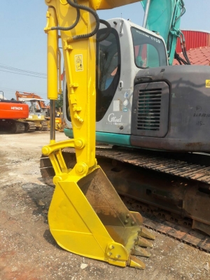 มาใหม่จ้า..KOMATSU PC60-7  เก่านอกแท้  สภาพสวย  เครื่องปั๊มดี  มีลายแย๊ก  5,xxx ชั่วโมง  พร้อมใช้  โทร  089-3818694  จ๊อย