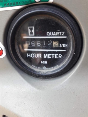 ขายจ้า..KOBELCO SK135SR  YY01  เก่านอกแท้  สภาพสวย  มีลายแย๊กเดิมๆๆ  เครื่องปั๊มดี   พร้อมใช้  ลองระบบกันได้ทุกวัน  โทร  089-3818694  จ๊อย