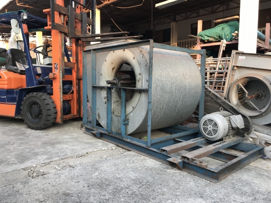 ขายโบลเวอร์ดูดฝุ่น-ดูดอากาศ Nicotra 15HP. 380V รุ่นใบพัดใหญ่ สภาพสวย โครงสร้างแข็งแรง หมุนนิ่มเดิมๆ พร้อมใช้งาน มี 2ชุด ราคาชุดละ 20,000 บาท