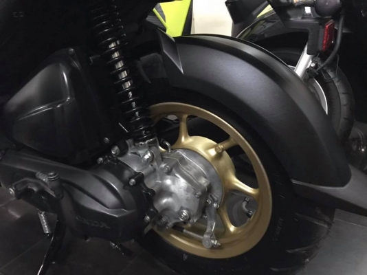 Zoomer x สีดำด้าน ตัวไมล์แดง Top ล้อแม็กทอง คอมบายเบรค 29900 Zoomer x สีดำด้าน ตัวไมล์แดง Top ล้อแม็กทอง คอมบายเบรค 29900