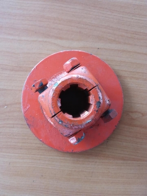 อุปกรณ์ใช้กับตัดหญ้า