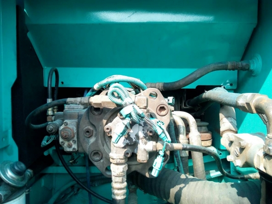 KOBELCO รุ่น SK200-8 YN 11