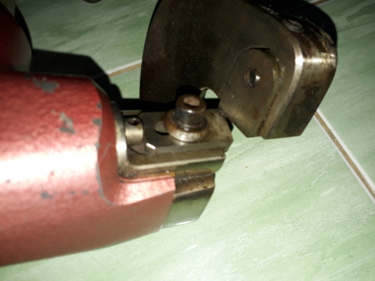 ขายกรรไกรตัดเหล็กไฟฟ้า JAEGERTOOL ตัดได้ 3.5mm Made in Germany