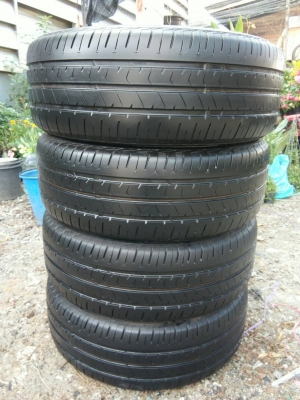 ขายยาง 205/55R16 บริดจสโตน อีโคเปีย ปี17 ดอกยางเต็มสวยสดเท่ากัน ชุดละ 2900 บาท พร้อมใส่ ถ่วง ฟรี