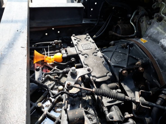 พ่วง 24 ล้อ ฮีโน่ ซี่รี่ 700 เครื่อง E13C 410 แรง (ยุโรป) กระบะมิเนียม - ดั้ม อู่ซุ๋นชัย แม่ยาว 6.60 เมตร ปี 56 ลูกยาว 6.80 เมตร ปี 59