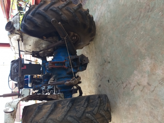 ขายฟอร์ด 77 T 1 สภาพพร้อมใช้งาน เครื่อง เกียร์ ท้ายดี