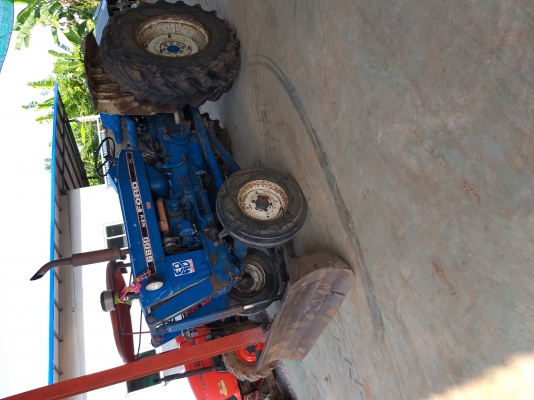 ขายฟอร์ด 77 T 1 สภาพพร้อมใช้งาน เครื่อง เกียร์ ท้ายดี