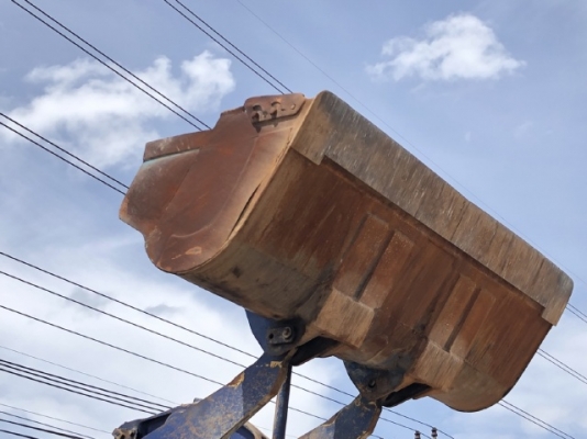 ขายรถตักล้อยาง CAT 936F นำเข้าเองจากญี่ปุ่น สภาพสวยพร้อมใช้ มีVDOการทำงานครับ ขายรถตักล้อยาง CAT 936F นำเข้าเองจากญี่ปุ่น สภาพสวยพร้อมใช้ มีVDOการทำงานครับ