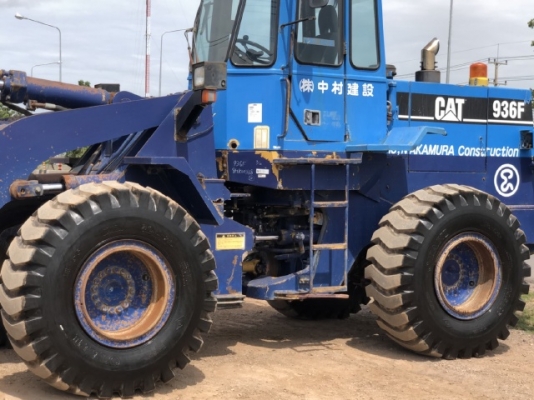 ขายรถตักล้อยาง CAT 936F นำเข้าเองจากญี่ปุ่น สภาพสวยพร้อมใช้ มีVDOการทำงานครับ ขายรถตักล้อยาง CAT 936F นำเข้าเองจากญี่ปุ่น สภาพสวยพร้อมใช้ มีVDOการทำงานครับ