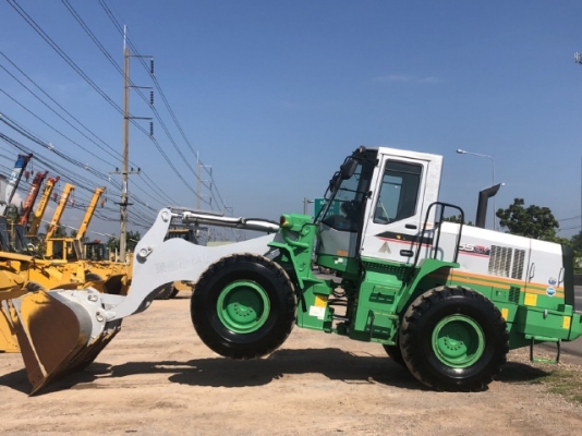 ขายรถตักล้อยาง KAWASAKI 65ZV-2 ปี 2012 (เทียบเท่า WA320) นำเข้าเองจากญี่ปุ่น สภาพสวยพร้อมใช้ มีVDOการทำงานครับ