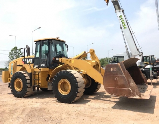 ขายรถตักล้อยาง CAT 972H ปี 2011 นำเข้าเองจากญี่ปุ่น สภาพสวยพร้อมใช้ มีVDOการทำงานครับ