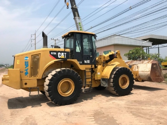 ขายรถตักล้อยาง CAT 972H ปี 2011 นำเข้าเองจากญี่ปุ่น สภาพสวยพร้อมใช้ มีVDOการทำงานครับ