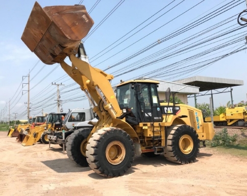 ขายรถตักล้อยาง CAT 972H ปี 2011 นำเข้าเองจากญี่ปุ่น สภาพสวยพร้อมใช้ มีVDOการทำงานครับ