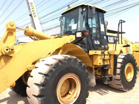 ขายรถตักล้อยาง CAT 972H ปี 2011 นำเข้าเองจากญี่ปุ่น สภาพสวยพร้อมใช้ มีVDOการทำงานครับ