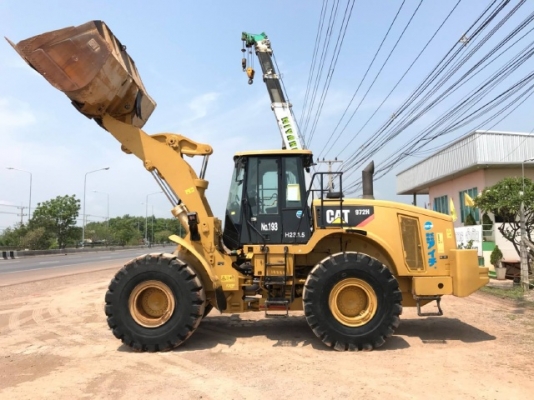 ขายรถตักล้อยาง CAT 972H ปี 2011 นำเข้าเองจากญี่ปุ่น สภาพสวยพร้อมใช้ มีVDOการทำงานครับ