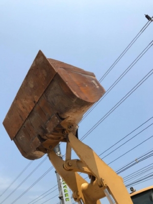 ขายรถตักล้อยาง CAT 972H ปี 2011 นำเข้าเองจากญี่ปุ่น สภาพสวยพร้อมใช้ มีVDOการทำงานครับ