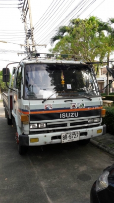 ขายอีซูซุFRr 12 LA 175 เทอโบว์ ยาว 5.80 เมตรครับ