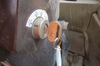 ขายรถตักล้อยาง KOMATSU WA200-1 (สภาพดี ราคาถูก)