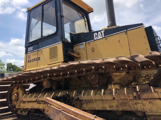 ขายรถดันดิน CAT D3C (4XX ชั่วโมง) นำเข้าเองจากญี่ปุ่น สภาพสวยพร้อมใช้ มีVDOการทำงานครับ