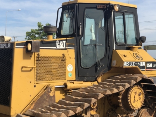 ขายรถดันดิน CAT D5M (5,XXX ชั่วโมง) นำเข้าเองจากญี่ปุ่น สภาพสวยพร้อมใช้ มีVDOการทำงานครับ ขายรถดันดิน CAT D5M (5,XXX ชั่วโมง) นำเข้าเองจากญี่ปุ่น สภาพสวยพร้อมใช้ มีVDOการทำงานครับ