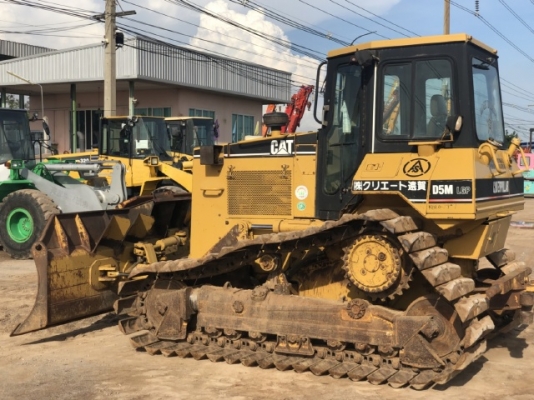 ขายรถดันดิน CAT D5M (5,XXX ชั่วโมง) นำเข้าเองจากญี่ปุ่น สภาพสวยพร้อมใช้ มีVDOการทำงานครับ ขายรถดันดิน CAT D5M (5,XXX ชั่วโมง) นำเข้าเองจากญี่ปุ่น สภาพสวยพร้อมใช้ มีVDOการทำงานครับ