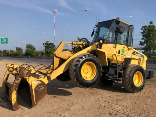ขายรถตักล้อยาง KOMATSU WA100-5 แขนยาวพิเศษ นำเข้าเองจากญี่ปุ่น สภาพสวยพร้อมใช้ มีVDOการทำงานครับ