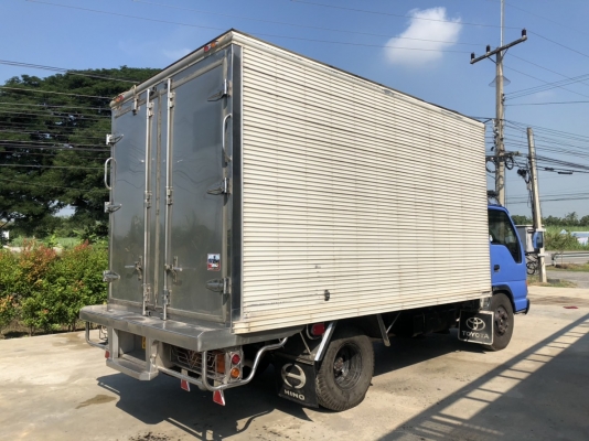 ขายรถบรรทุก 6ล้อ ตู้เย็นแช่แข็ง