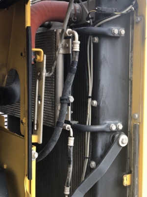 ขายรถตักล้อยาง KOMATSU WA320-6 ปี 2012 นำเข้าเองจากญี่ปุ่น สภาพสวยพร้อมใช้ มีVDOการทำงานครับ