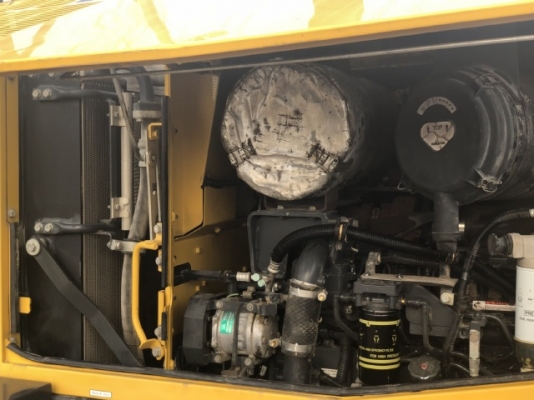 ขายรถตักล้อยาง KOMATSU WA320-6 ปี 2012 นำเข้าเองจากญี่ปุ่น สภาพสวยพร้อมใช้ มีVDOการทำงานครับ