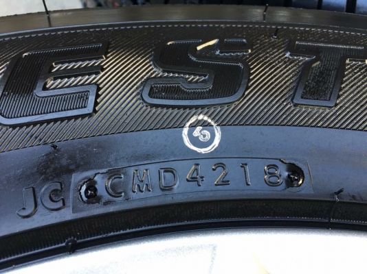 ล้อแม็กป้ายแดง ISUZU D-MAX 1.9 Blue Power ขอบ 18 รุ่นใหม่ล่าสุด พร้อมยางใหม่ป้ายแดง 255-60-18 Bridgestone ปลายปี 18 สวยกริ๊บ เนียนๆ ยกห้าง