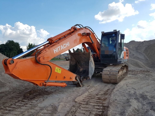 ขายรถแบ็คโฮ ฮิตาชิ ZX 200 5G เอกสารเล่มทะเบียน ราคา 1,650,000 สนใจ 093-2795977
