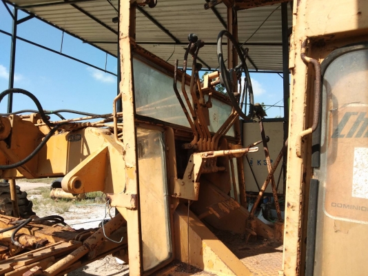 ขายรถเกรด CHAMPION สภาพพร้อมไช้ ตอนนี้ผมอยู่ต่างประเทศกลับวันคารครับ