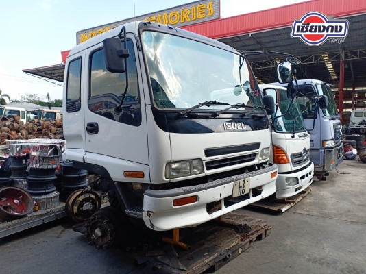 หัวเก๋ง Isuzu Deca 3 ใบปัด ติดเครื่อง6sd1 Turbo 310hp หัวเก๋ง Isuzu Deca 3 ใบปัด ติดเครื่อง6sd1 Turbo 310hp