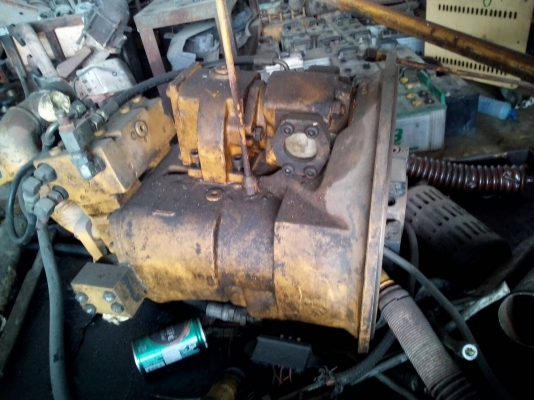 ขาปั้มไฮดรอลิค CATERPILLAR รุ่น313B