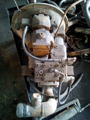 ขาปั้มไฮดรอลิค CATERPILLAR รุ่น313B