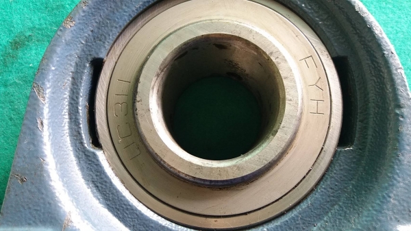 ลูกปืนตุ๊กตา