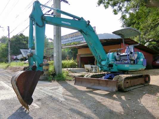 KOMATSU 40-7E ขนาดPC-40 <มีVDOให้ชม>รถเก่านอกมีเอกสาร☎️ติดต่อ 085-5632278 <ราคาต่อรองได้>