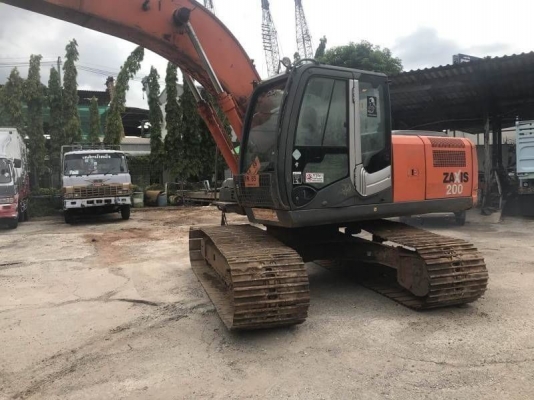 ขาย 1,100,000 แม็คโคร HITACHI zx 200-3 เล่มทะเบียนไฟฟ้าครบ เครื่องดี ปั้มแรง เอวแน่น ช่วงล่างแน่น พร้อมใช้งาน รถอยู่ กทม. 090-772-3710 090-772-3708