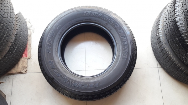 ยาง245/70/16 ปี4617 BRIGESTONE DUELER HT840 4 เส้น