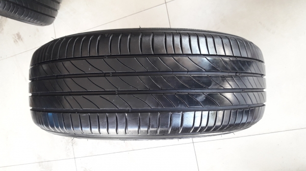 ยาง205/60/16 ปี4715 MICHELIN PRIMACY 3ST 4 เส้น
