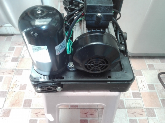 ขายปั้มน้ำยี่ห้อ Mitsubishiรุ่น EP-305QS (300W)