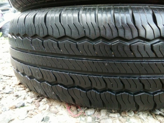 ขายยาง 215/70R16 NEXEN MADE IN KOREA ปี16 ดอกยางเต็มสวยสดเท่ากันทุกเส้น ชุดละ 2800 บาท พร้อมใส่ ถ่วง