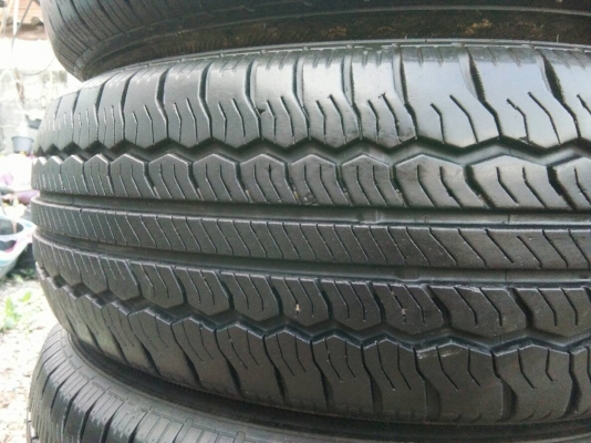 ขายยาง 215/70R16 NEXEN MADE IN KOREA ปี16 ดอกยางเต็มสวยสดเท่ากันทุกเส้น ชุดละ 2800 บาท พร้อมใส่ ถ่วง