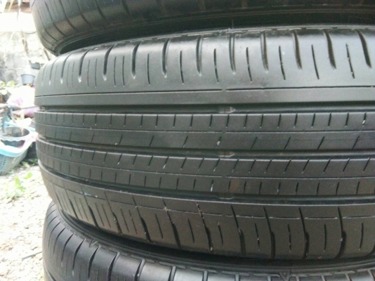 ขายยาง 195/60R16 DUNLOP ปี18 ดอกยางเต็มหนาสดเท่ากันไม่ร้าวไม่กินข้างไม่มีปะ ชุดละ 2800 บาท พร้อมใส่ ขายยาง 195/60R16 DUNLOP ปี18 ดอกยางเต็มหนาสดเท่ากันไม่ร้าวไม่กินข้างไม่มีปะ ชุดละ 2800 บาท พร้อมใส่