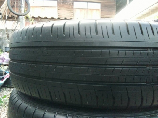 ขายยาง 195/60R16 DUNLOP ปี18 ดอกยางเต็มหนาสดเท่ากันไม่ร้าวไม่กินข้างไม่มีปะ ชุดละ 2800 บาท พร้อมใส่ ขายยาง 195/60R16 DUNLOP ปี18 ดอกยางเต็มหนาสดเท่ากันไม่ร้าวไม่กินข้างไม่มีปะ ชุดละ 2800 บาท พร้อมใส่