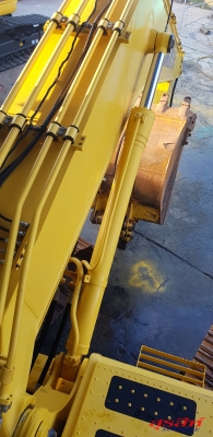 ขายรถแบคโฮ KOMATSU PC200-8MO ซีเรียลสูง กล้องหลัง กรองอากาศหลัง ใช้งานเพียง 5 พันชั่วโมง สภาพนางฟ้า เอกสารชุดแจ้งจำหน่ายฯ ขายรถแบคโฮ KOMATSU PC200-8MO ซีเรียลสูง กล้องหลัง กรองอากาศหลัง ใช้งานเพียง 5 พันชั่วโมง สภาพนางฟ้า เอกสารชุดแจ้งจำหน่ายฯ