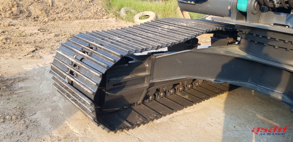 ขายรถแบคโฮ KOBELCO SK200-8 Yn12 SuperXM เวอร์ชั่นสุดท้ายก่อนขึ้นรุ่น 10 ใช้งาน 4 พันชั่วโมง สภาพนางงามจักรวาล